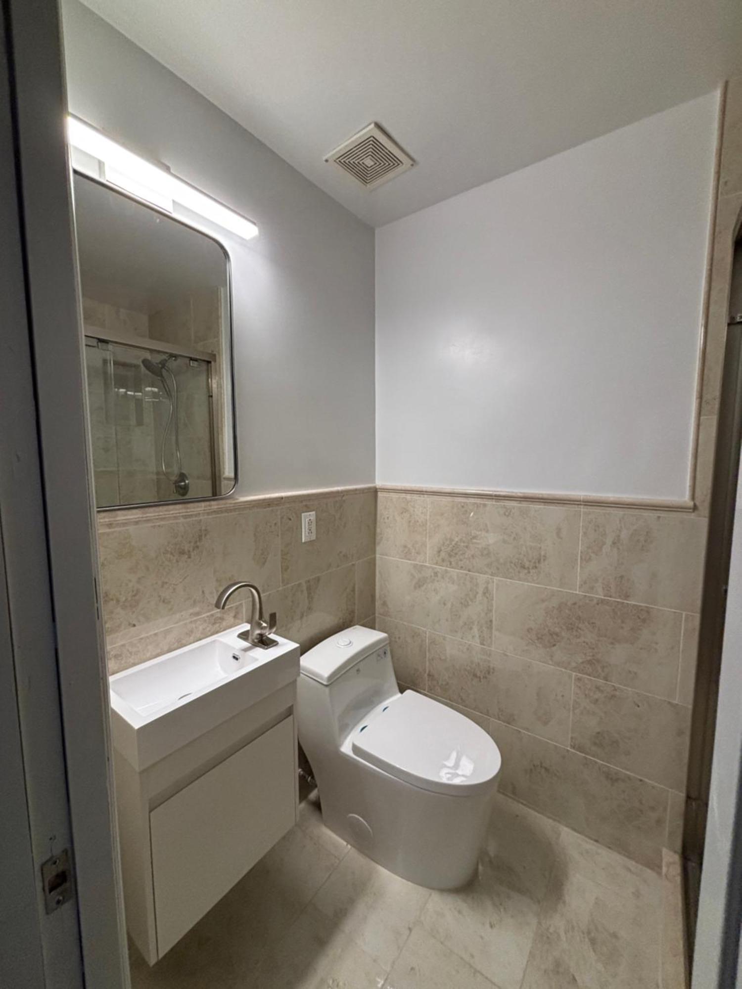 Private Bedroom And Private Bath นิวยอร์ก ภายนอก รูปภาพ